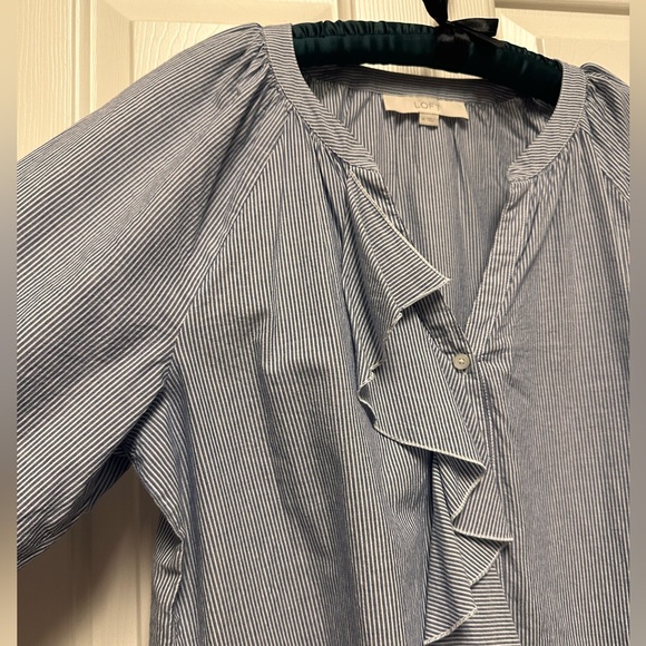 LOFT Tops - Loft Cotton Ruffle Neck Button Down Blouse size M